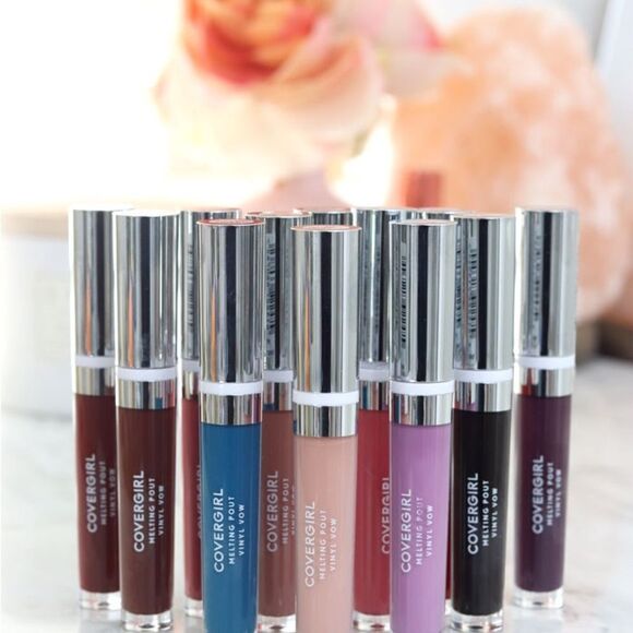 3/$10 Sale Item! Covergirl Melting Pout Vinyl Vow - Below Deck - Picture 2 of 8